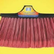 VASSOURA DE NYLON C/CAPA DALCIN